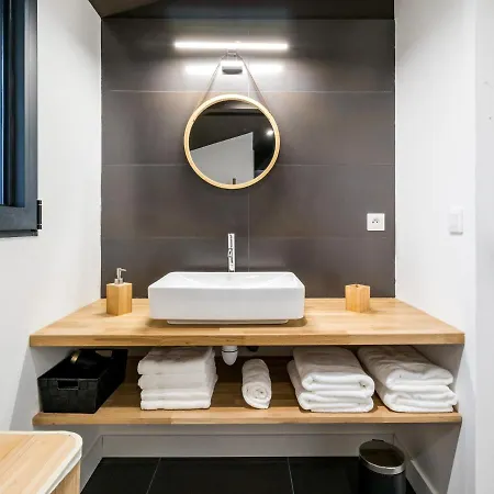 Grande Grange Renovee Avec Jardin Et Spa Proche De Nantes - Fr-1-306-1234 La Haie-Fouassiere
